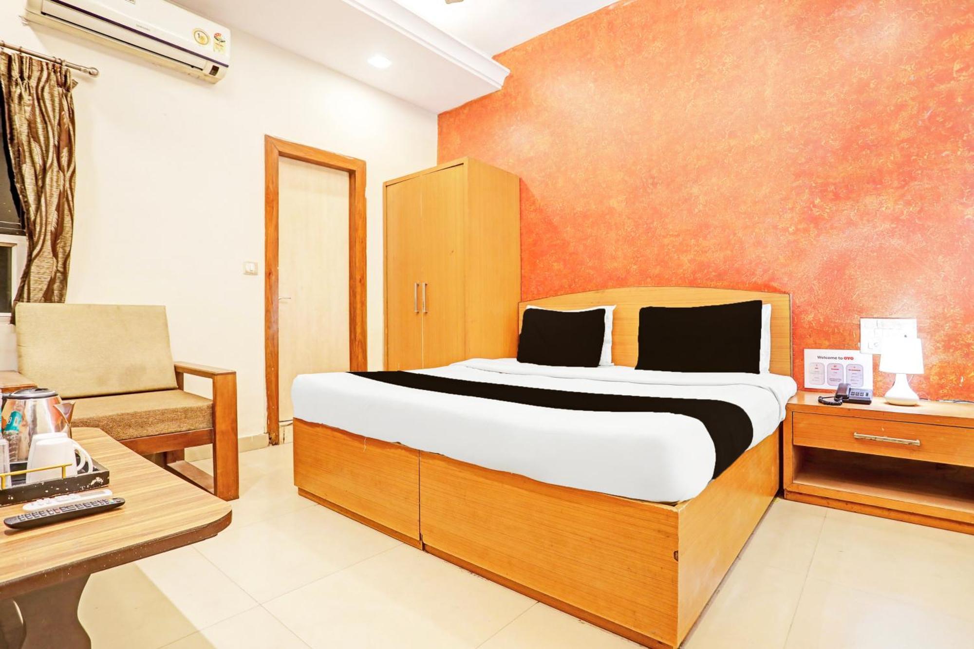 Super Hotel O Jaistambh Chowk Formerly Guru Kirpa Rāipur Dış mekan fotoğraf